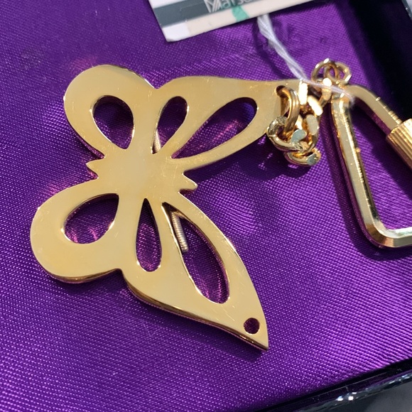 HANAE MORI - Picture 4 of 5